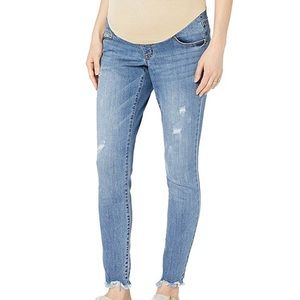 EUC Jessica Simpson maternity jeans